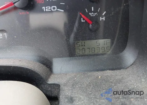 2005 Ford F-150 Lariat/Xl/Xlt from USA, damaged, VIN 1FTPX12595NA25532